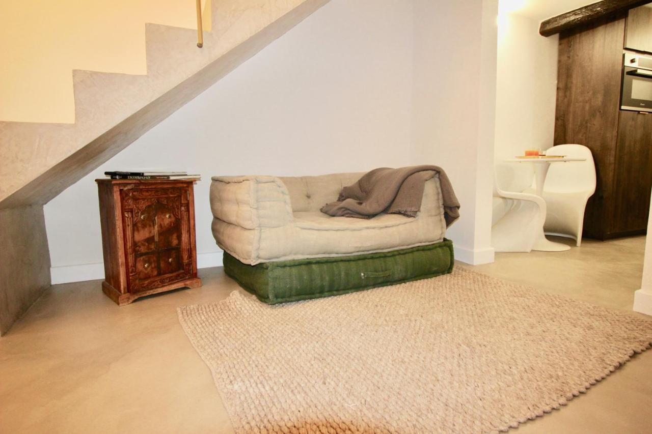 Le Madeleine Apartment เอ็ก-ซอง-โพรวองซ์ ภายนอก รูปภาพ