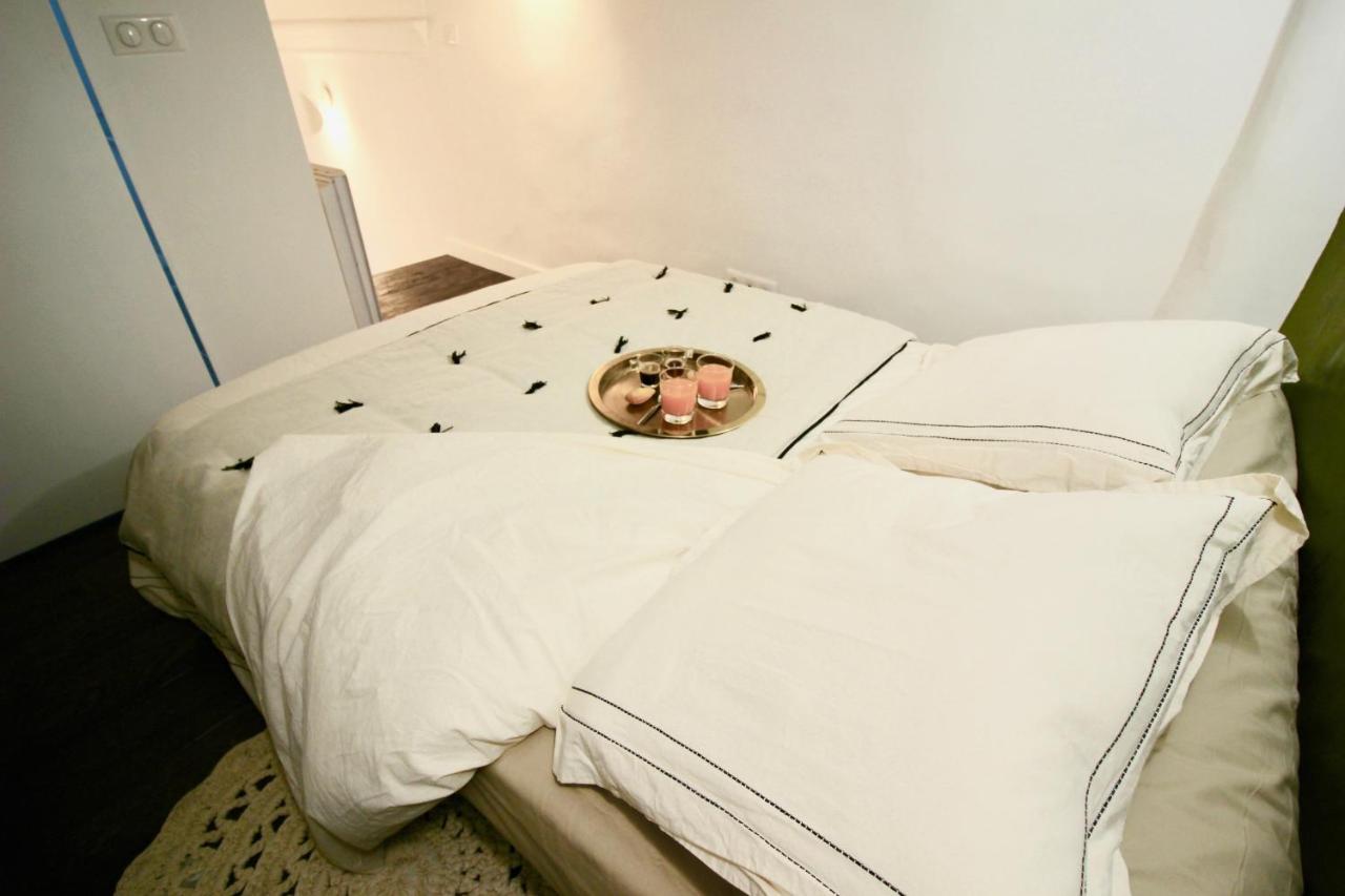 Le Madeleine Apartment เอ็ก-ซอง-โพรวองซ์ ภายนอก รูปภาพ